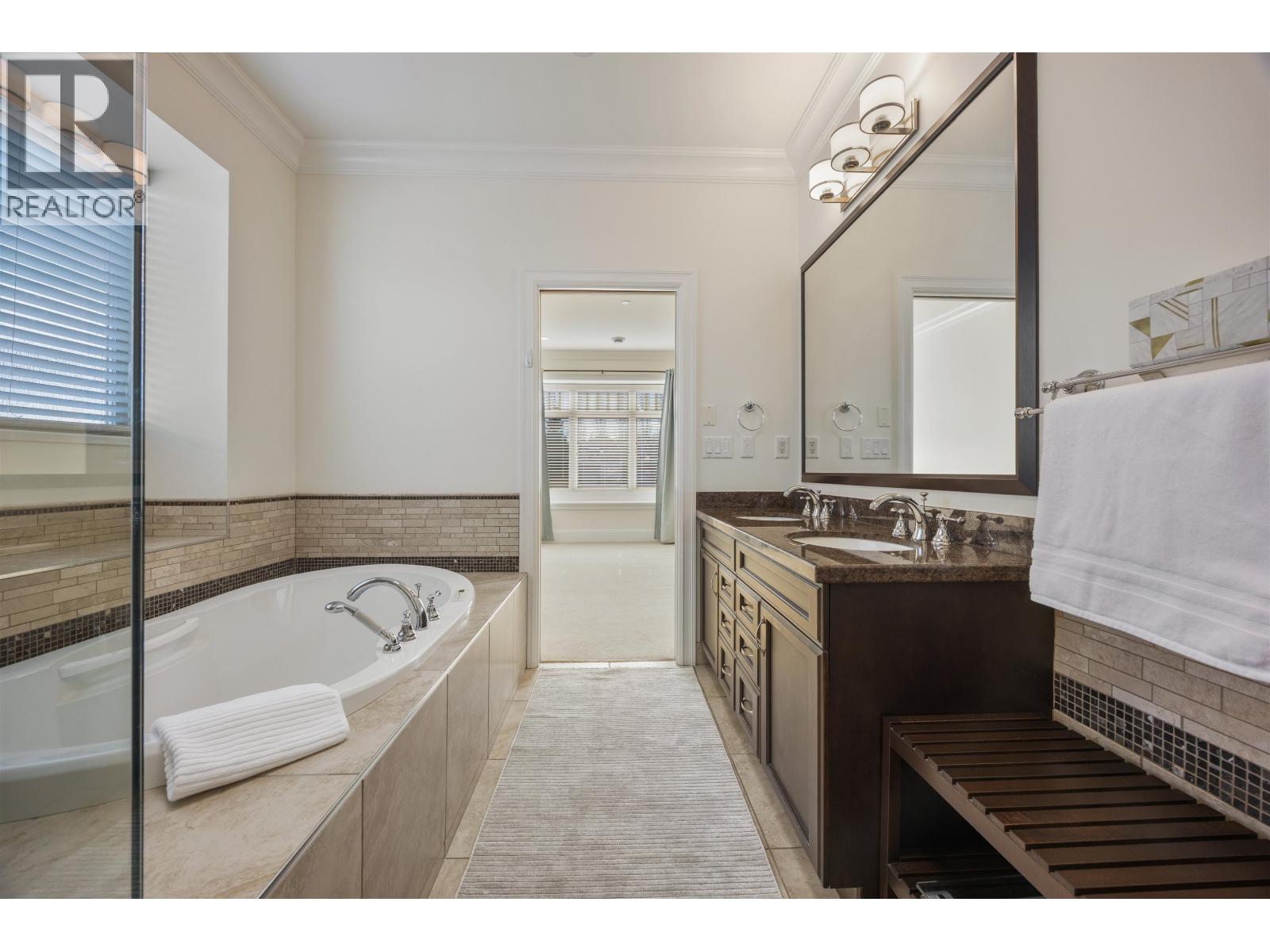 3837 W 3RD AVENUE, Vancouver