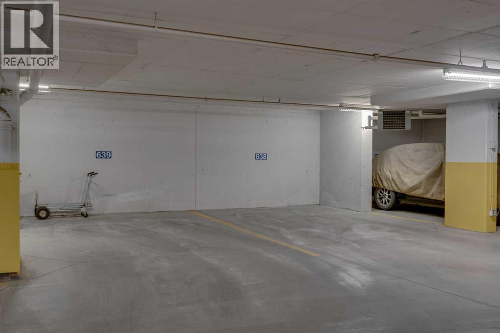 Single Family House for Sale in   Quarry Way SE Douglasdale/Glen Calgary 