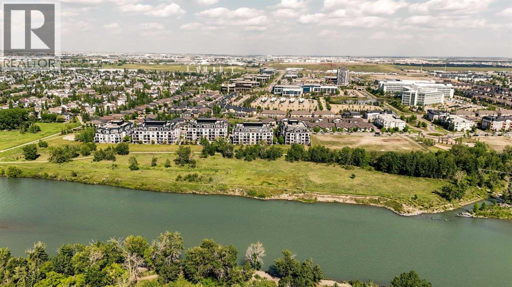 Single Family House for Sale in   Quarry Way SE Douglasdale/Glen Calgary 