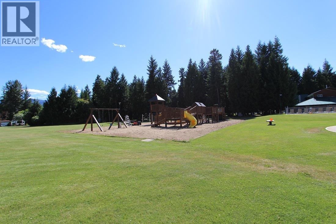 #107 3980 SQUILAX ANGLEMONT ROAD - 32