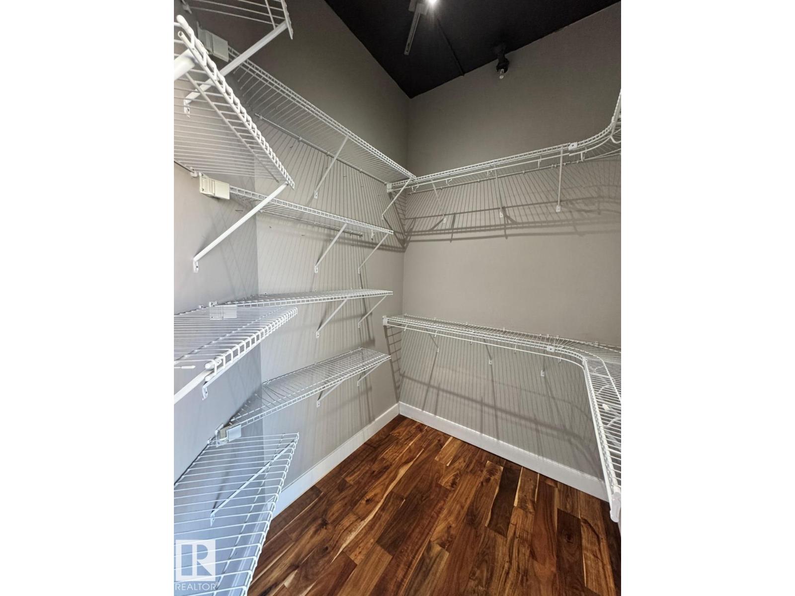 #304 10179 105 ST NW - 14