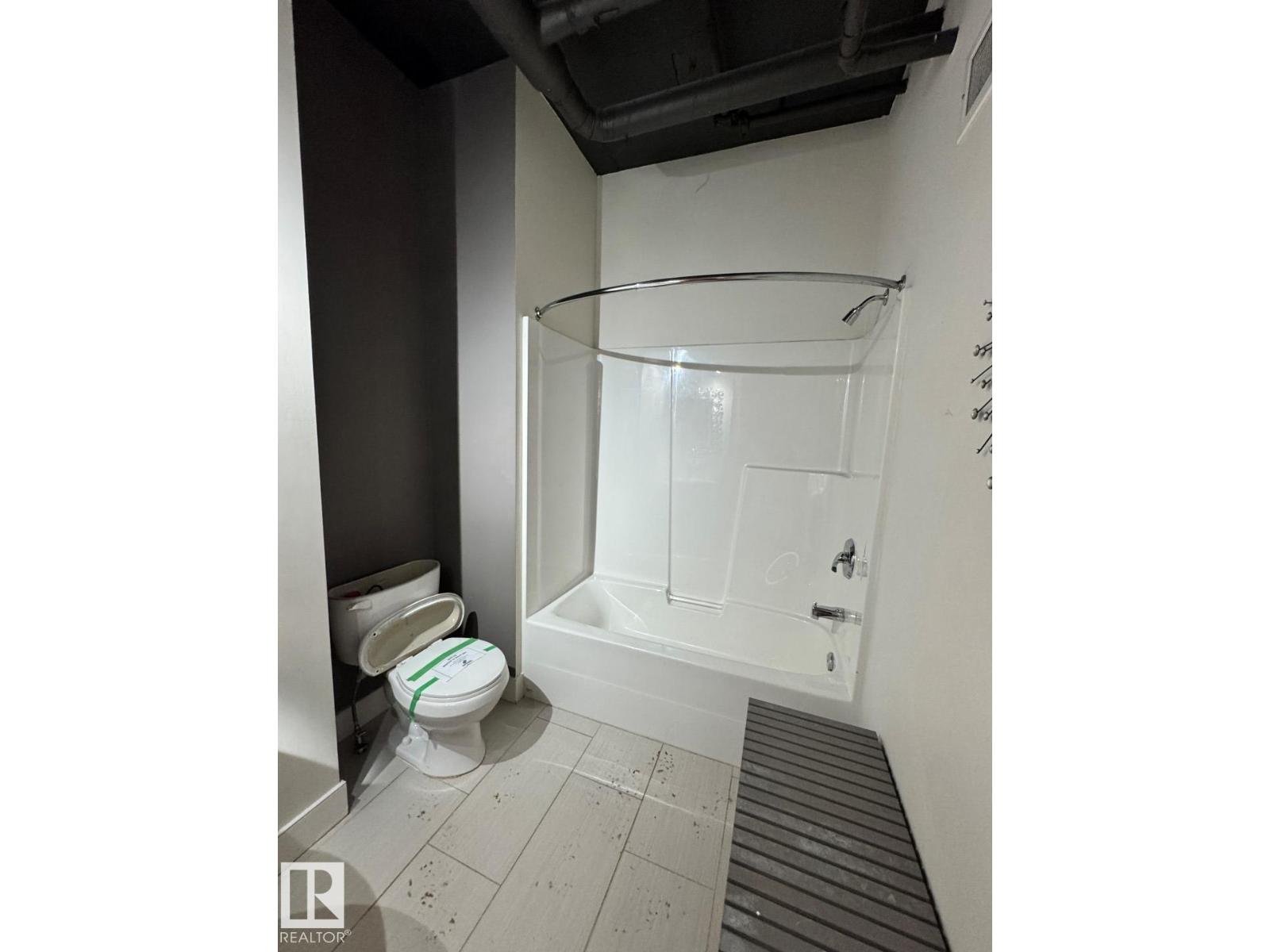 #304 10179 105 ST NW - 15