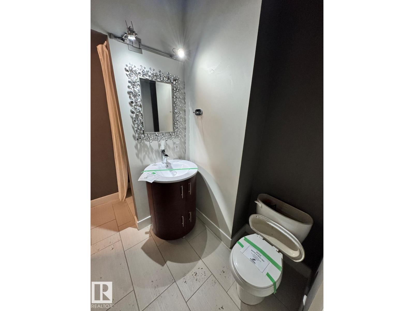 #304 10179 105 ST NW - 16