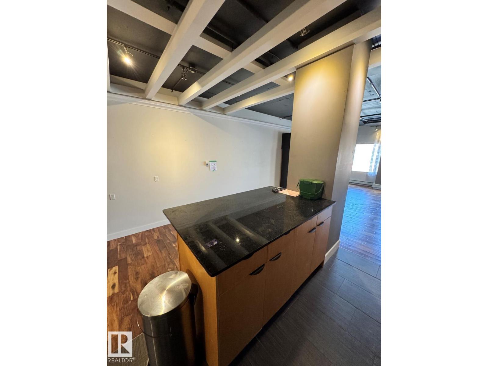 #304 10179 105 ST NW - 8