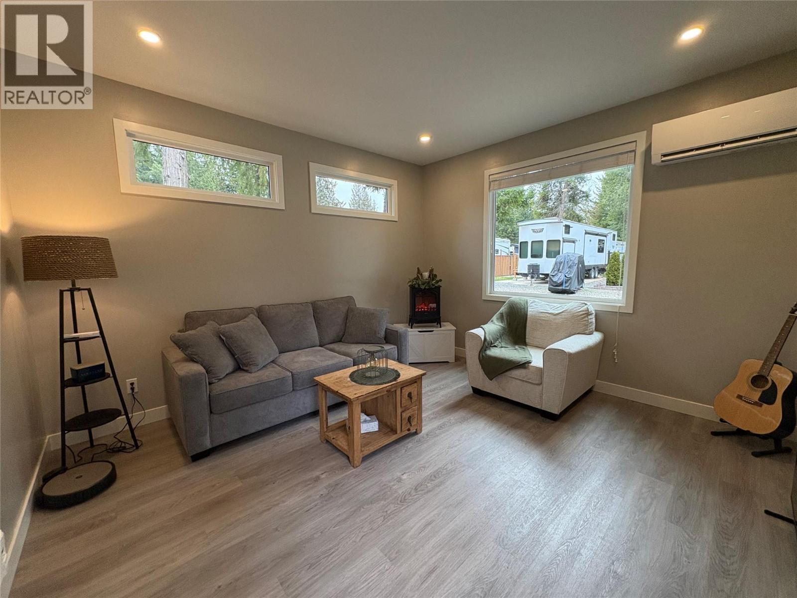 #107 3980 SQUILAX ANGLEMONT ROAD - 15