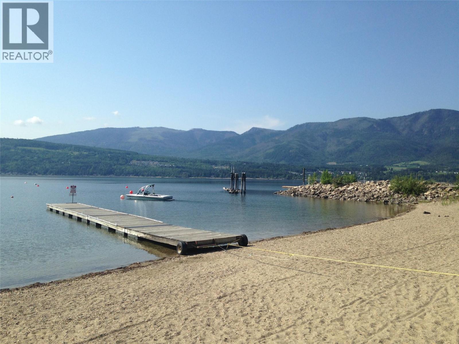 #107 3980 SQUILAX ANGLEMONT ROAD - 28