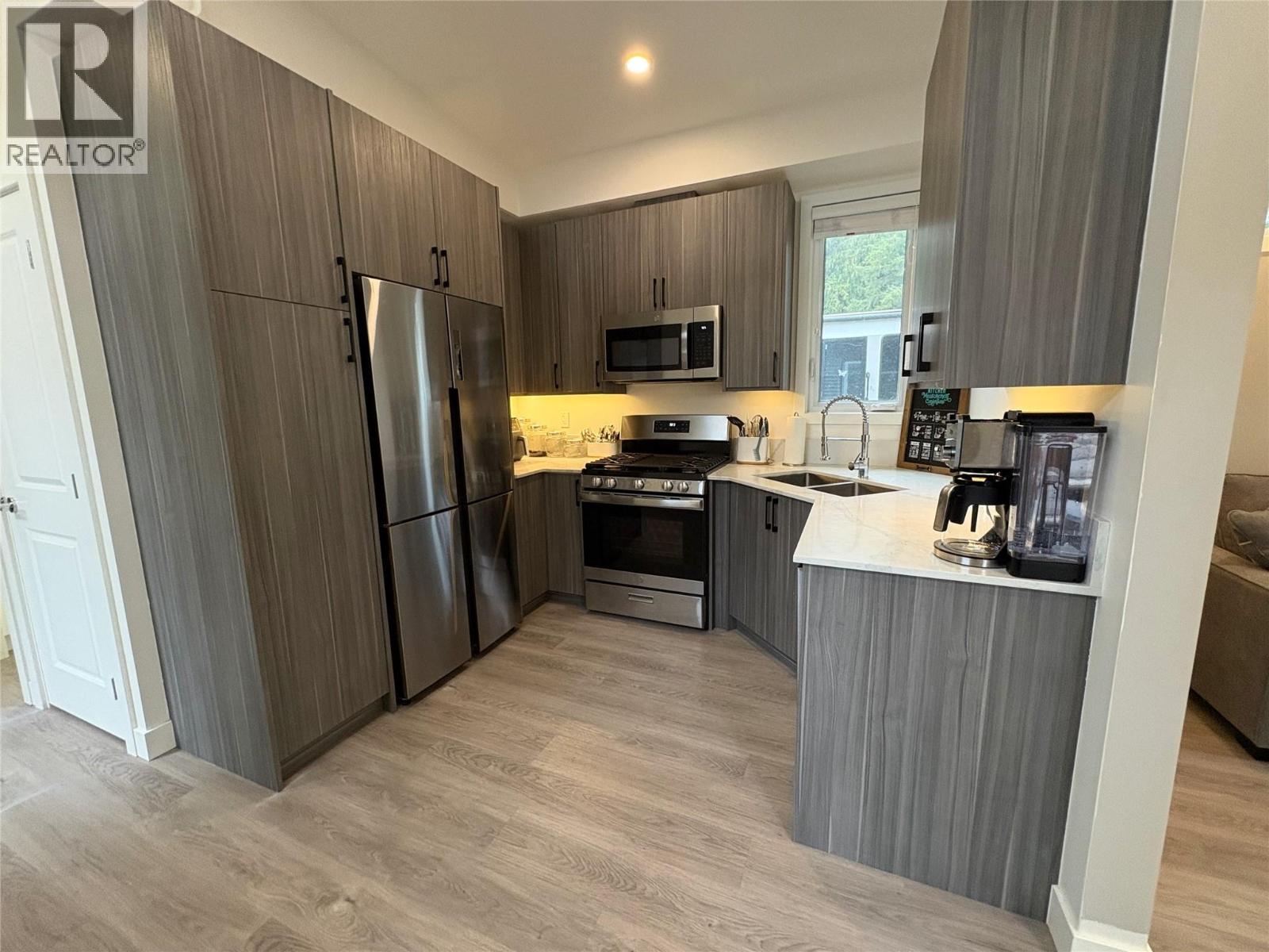 #107 3980 SQUILAX ANGLEMONT ROAD - 12