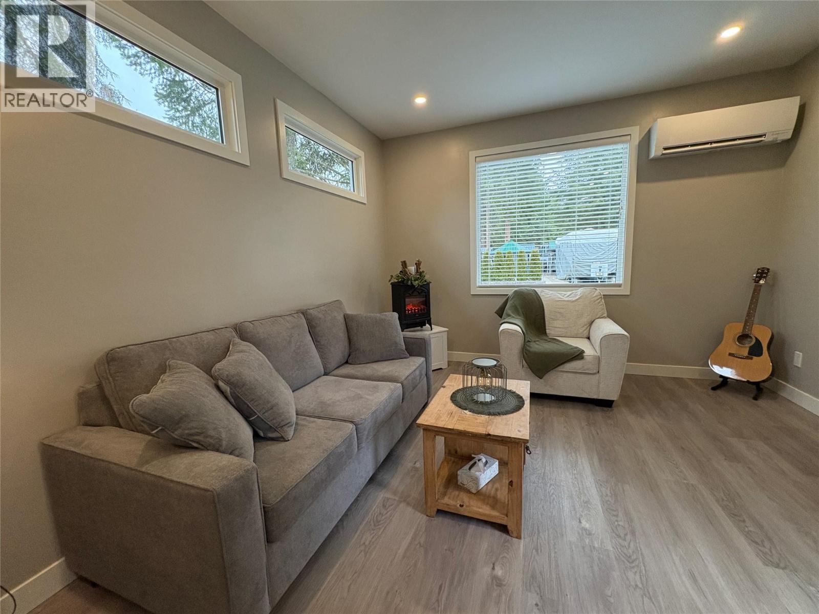 #107 3980 SQUILAX ANGLEMONT ROAD - 14