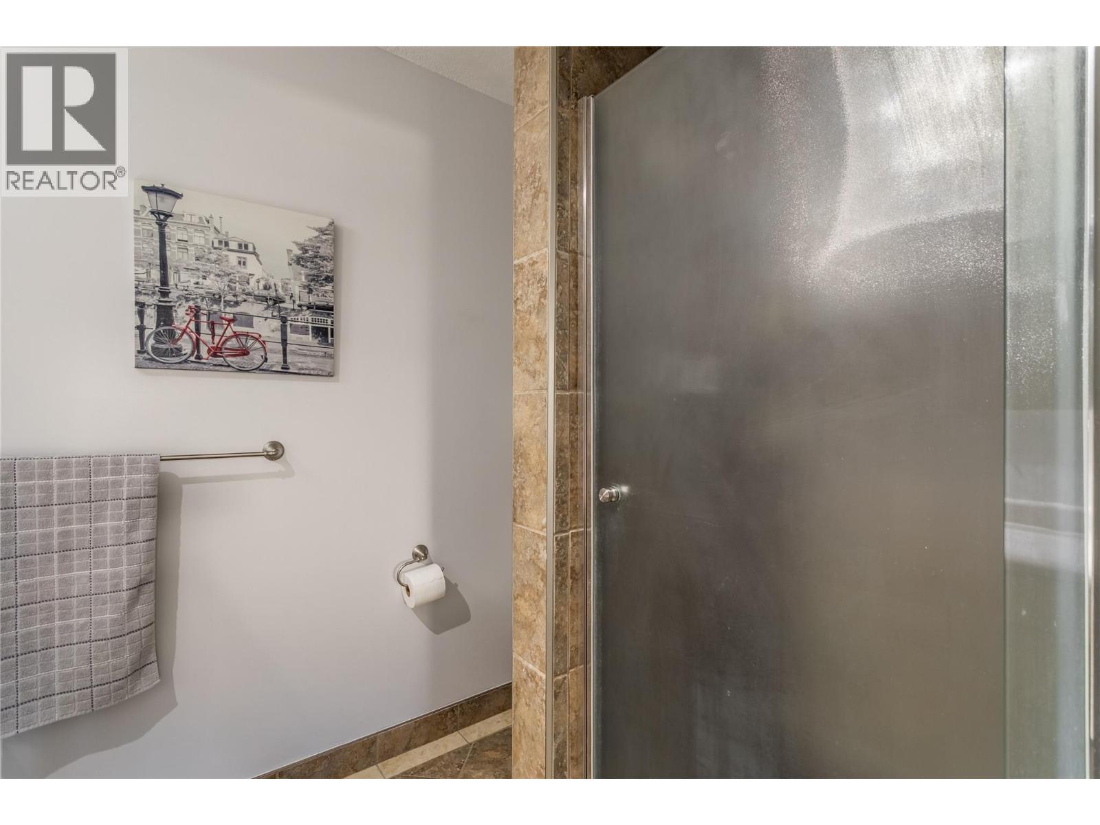 2418 Fairhall Road, Kelowna