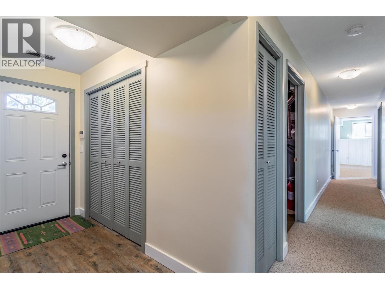 2418 Fairhall Road, Kelowna