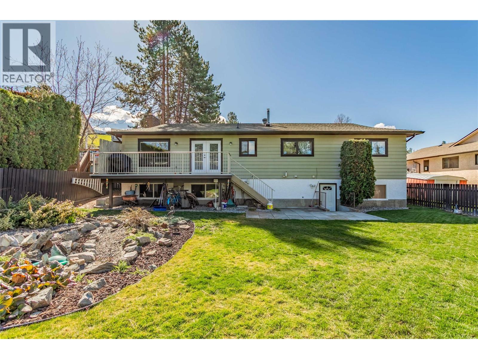 2418 Fairhall Road, Kelowna