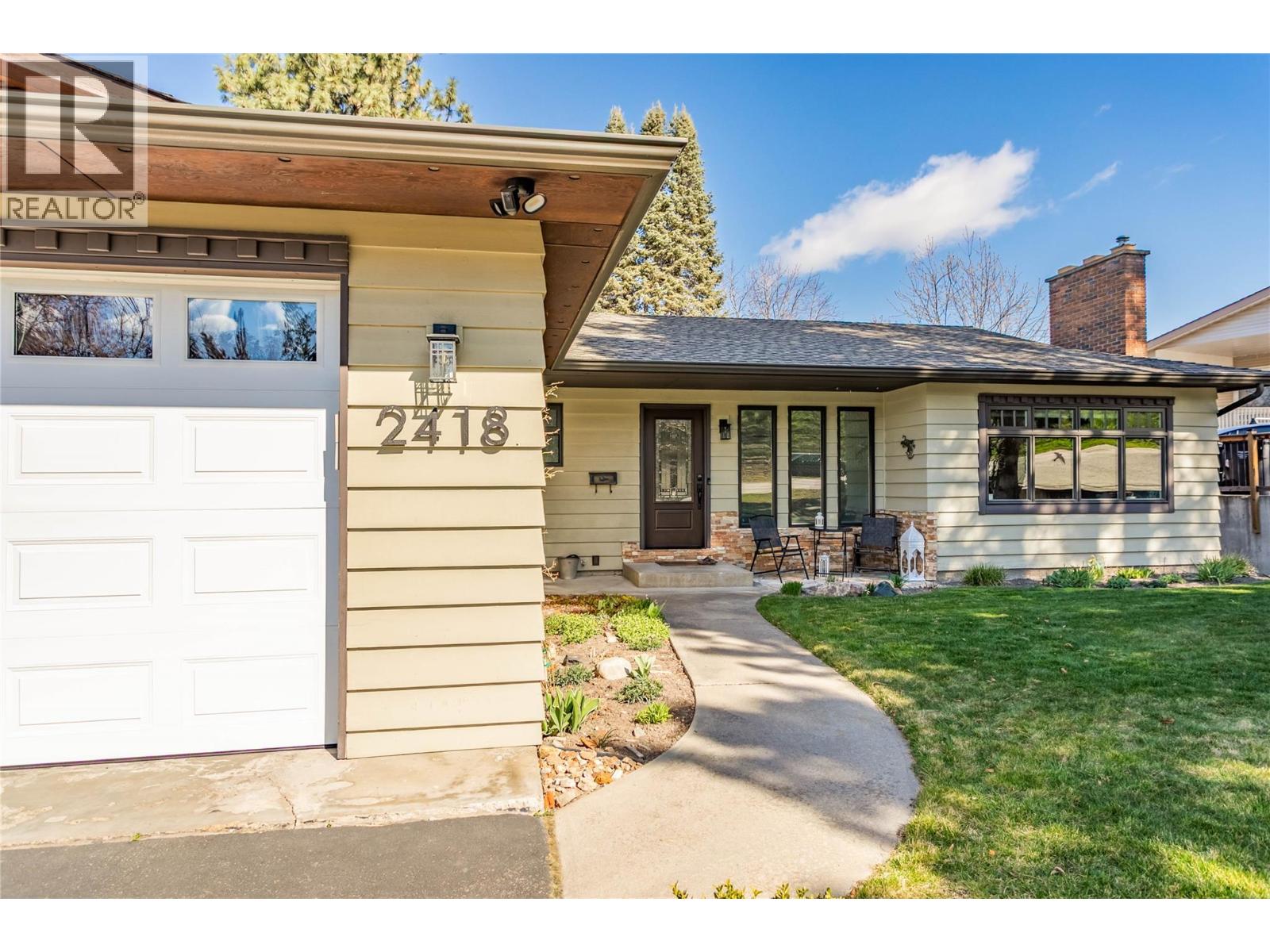 2418 Fairhall Road, Kelowna