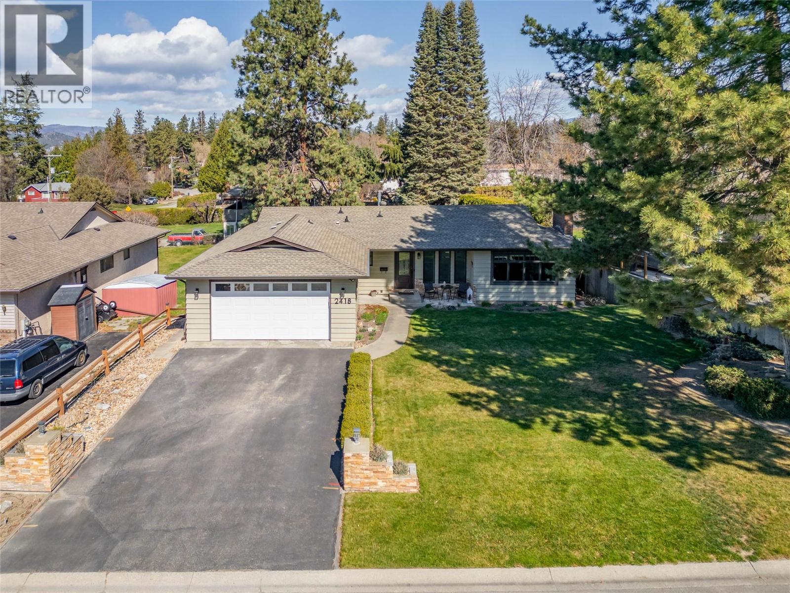 2418 Fairhall Road, Kelowna