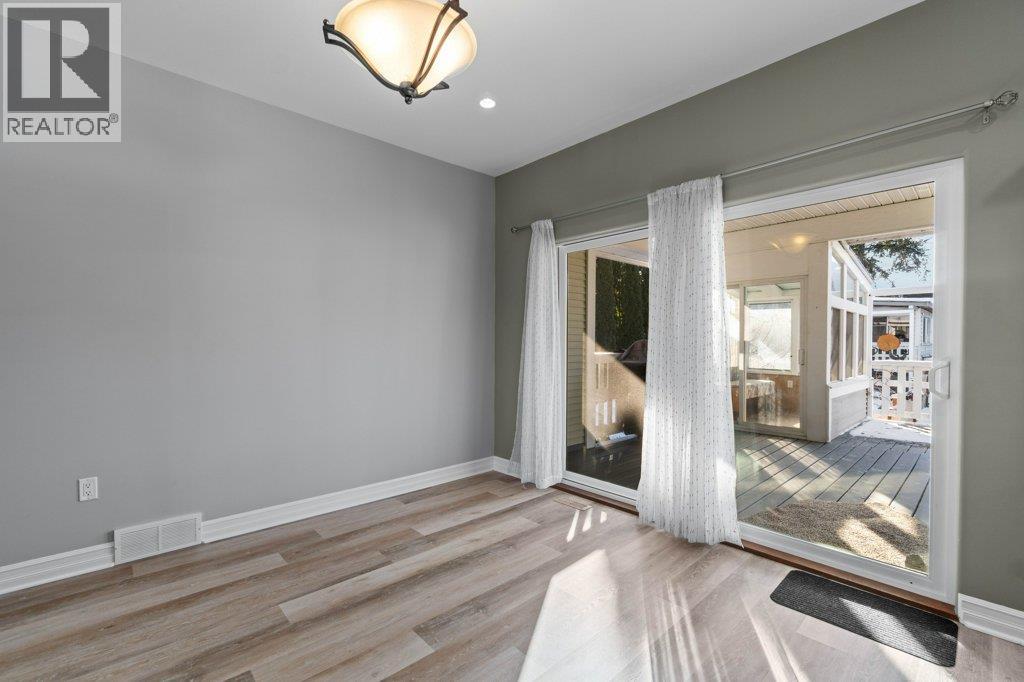 2860 15 Avenue NE, Salmon Arm