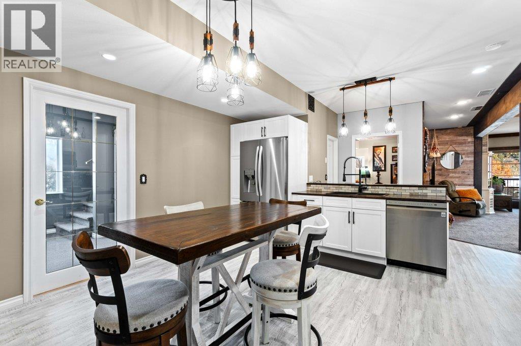 2860 15 Avenue NE, Salmon Arm