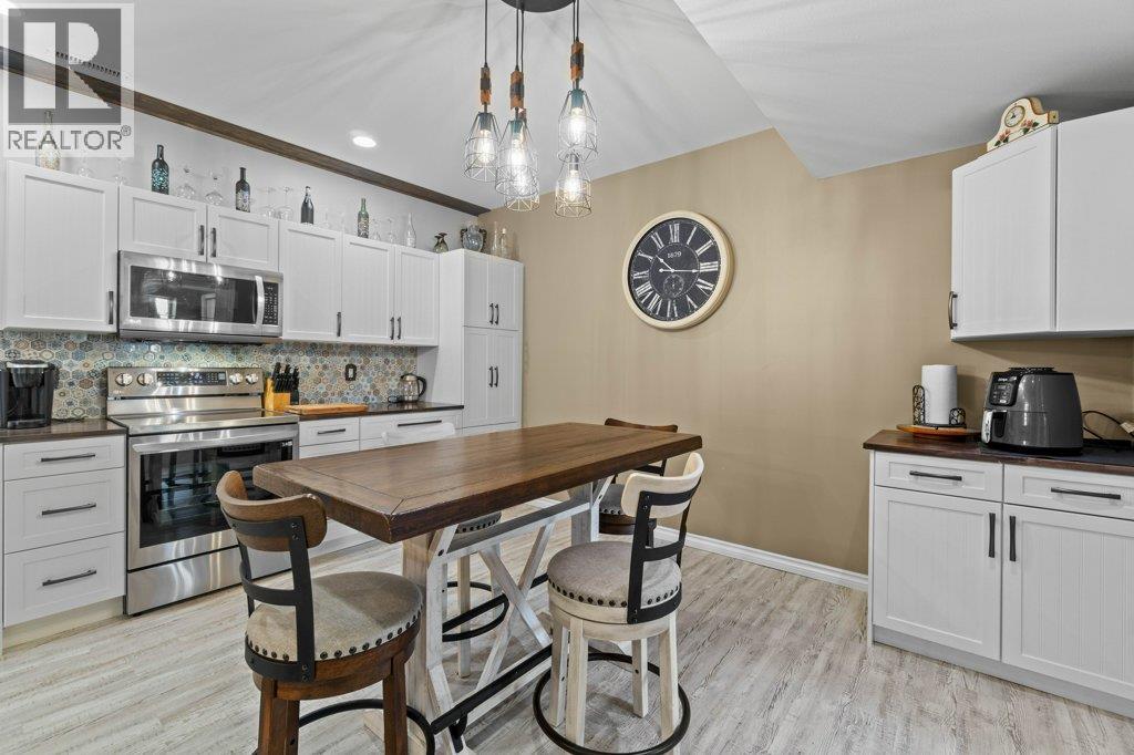 2860 15 Avenue NE, Salmon Arm