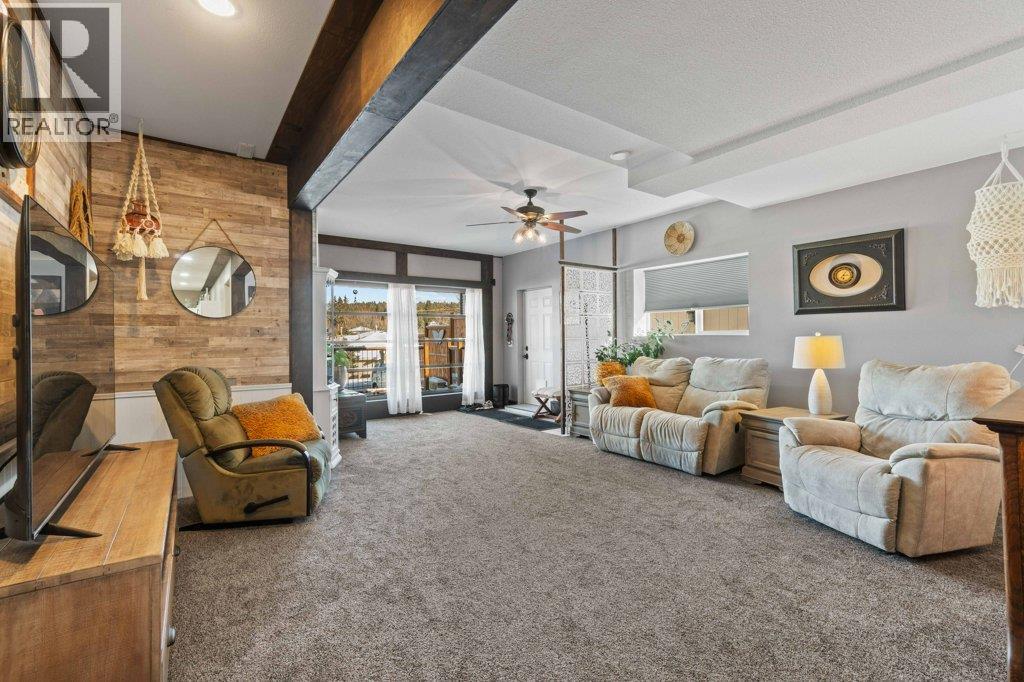 2860 15 Avenue NE, Salmon Arm