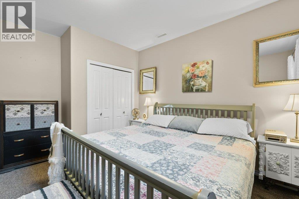 2860 15 Avenue NE, Salmon Arm