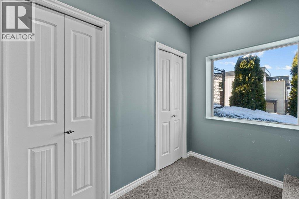 2860 15 Avenue NE, Salmon Arm