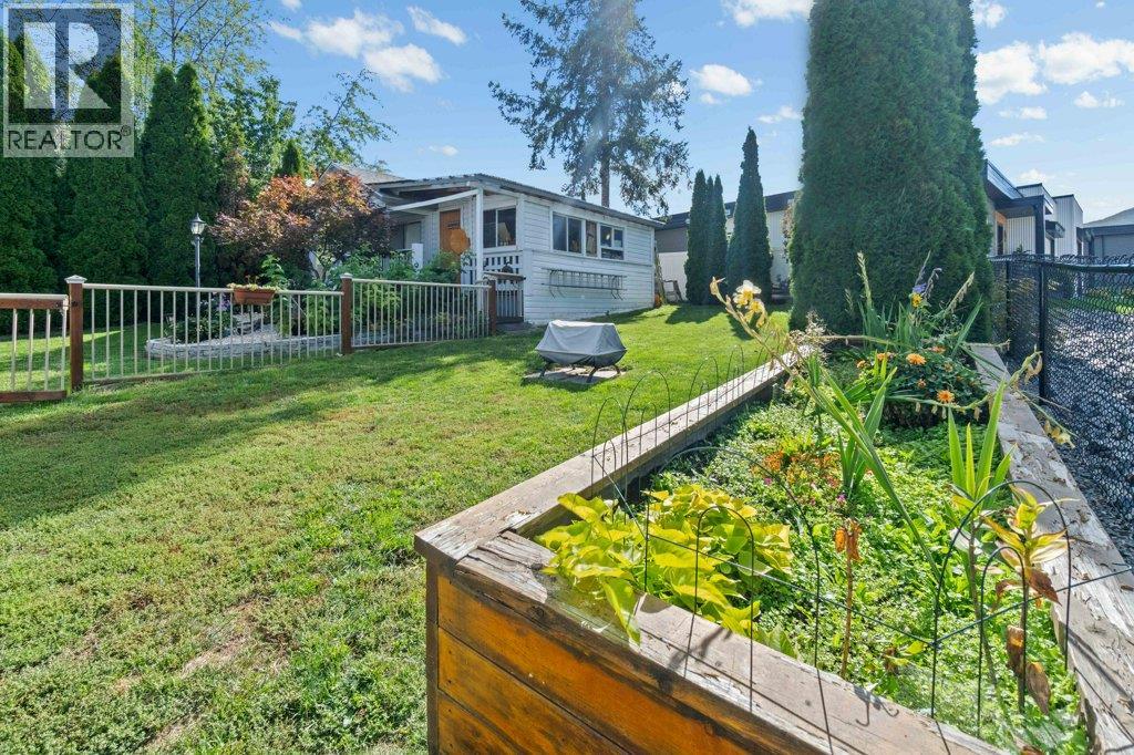 2860 15 Avenue NE, Salmon Arm