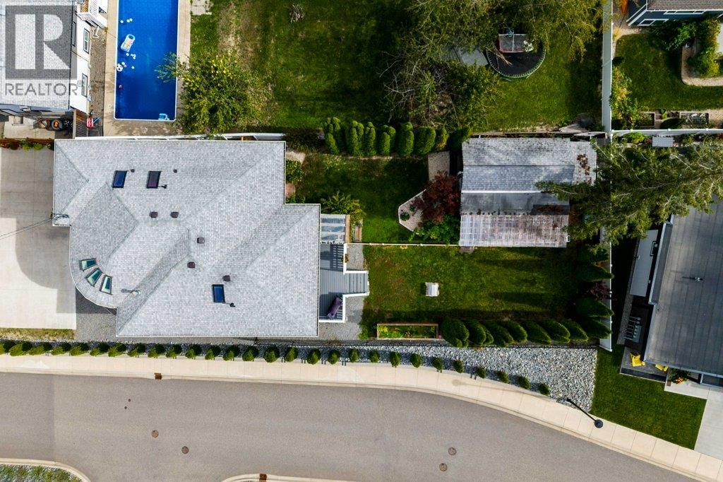 2860 15 Avenue NE, Salmon Arm