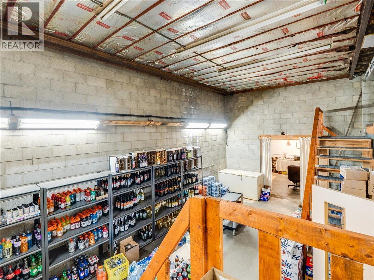  502 12th Avenue, Genelle