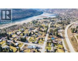 502 12th Avenue, Genelle, BC V0G1G0 Photo 42