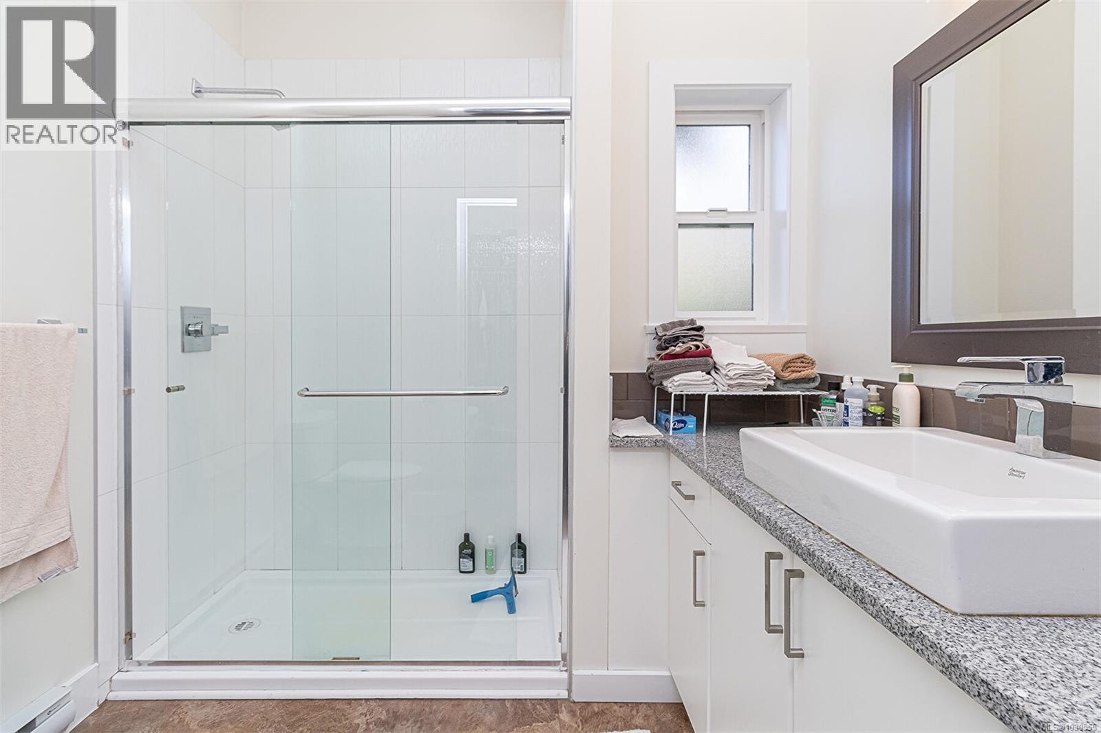 2328 OAKVILLE AVE - 10