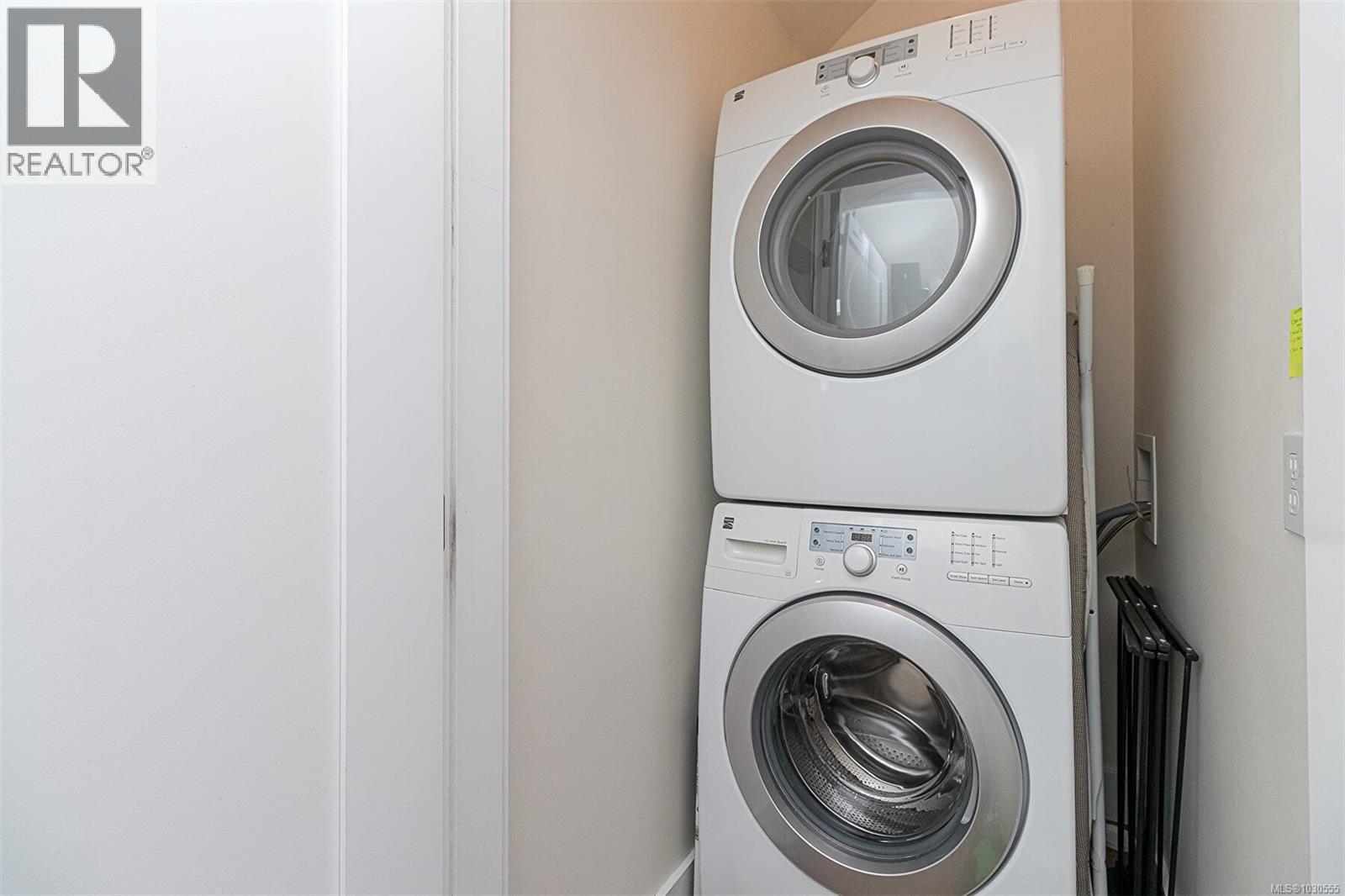 2328 OAKVILLE AVE - 14