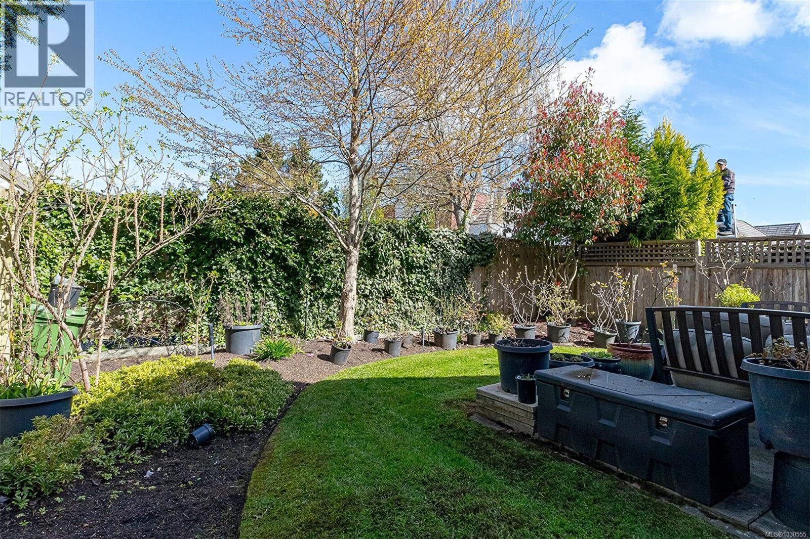 2328 OAKVILLE AVE - 17