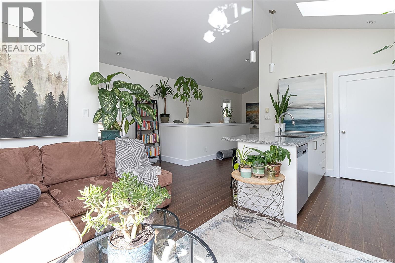 2328 OAKVILLE AVE - 21