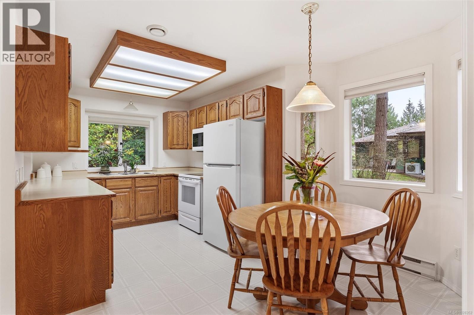 1636 BARRETT DR - 12