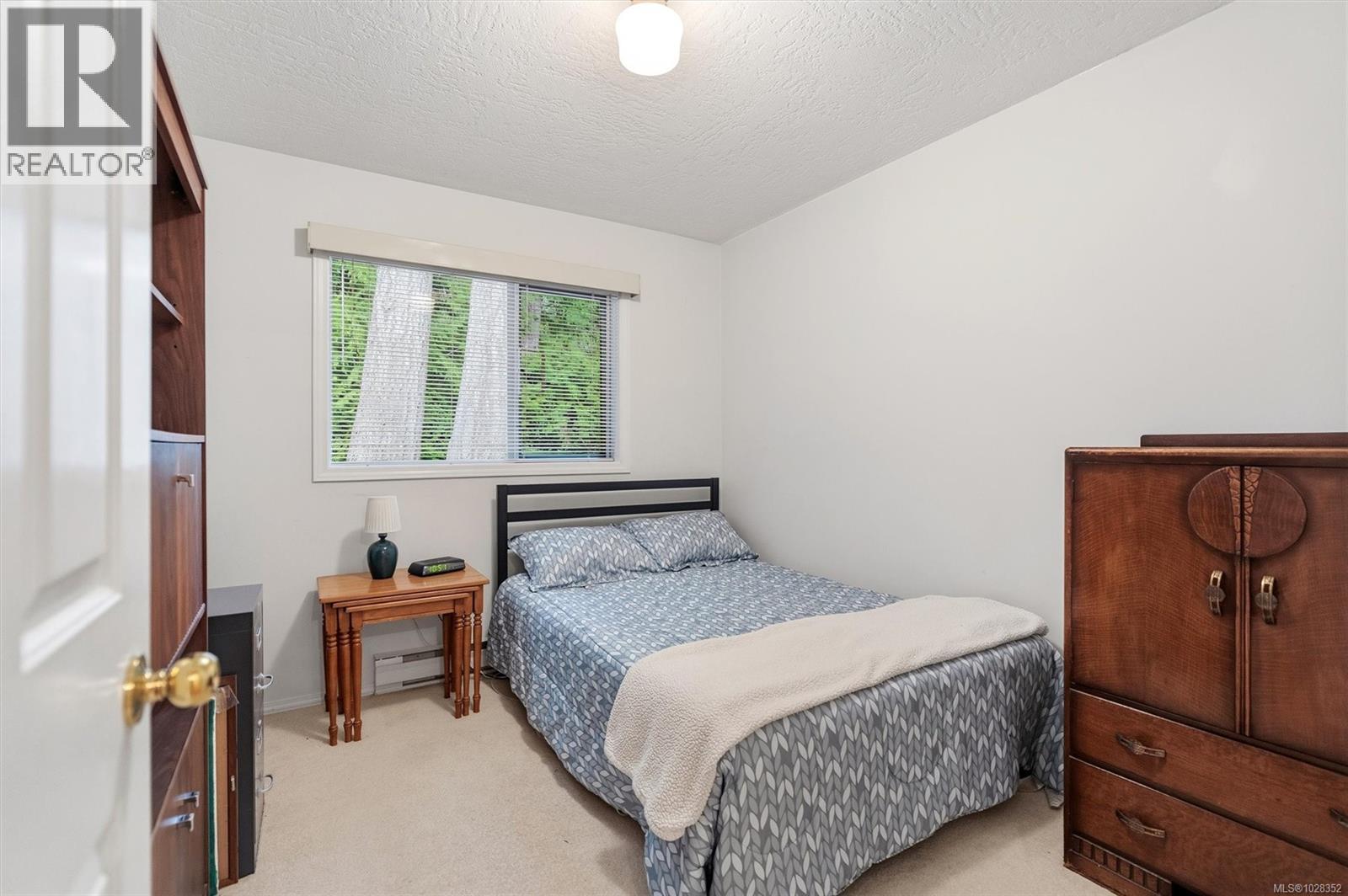 1636 BARRETT DR - 22