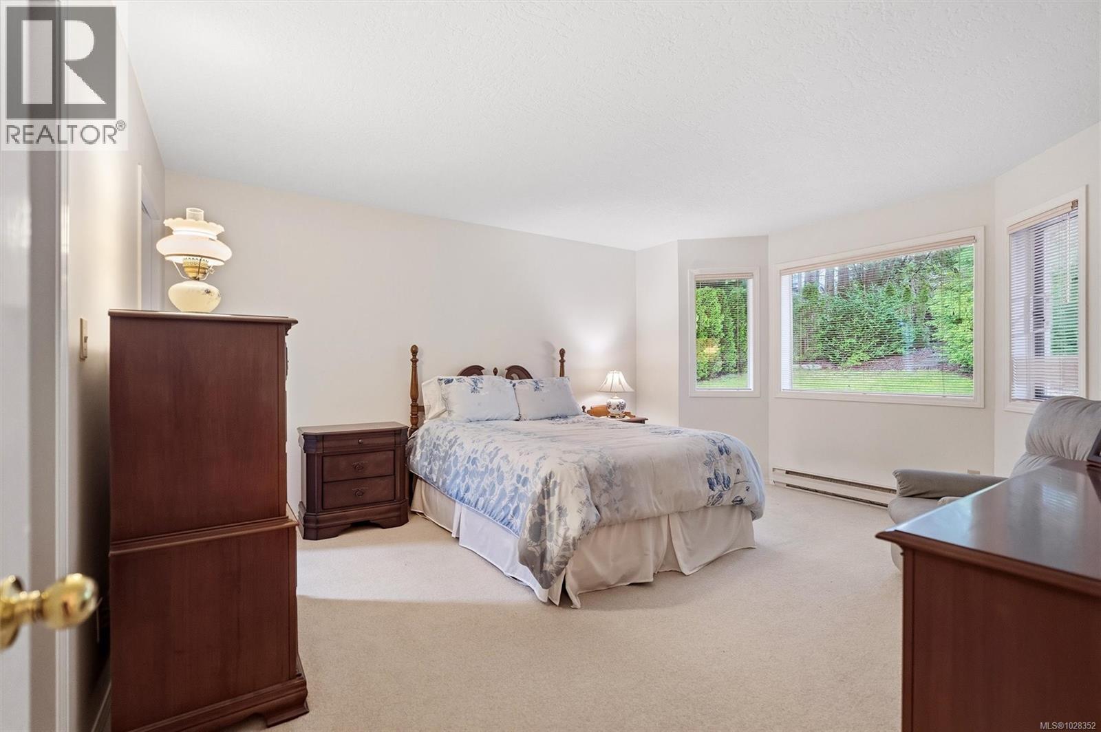 1636 BARRETT DR - 23