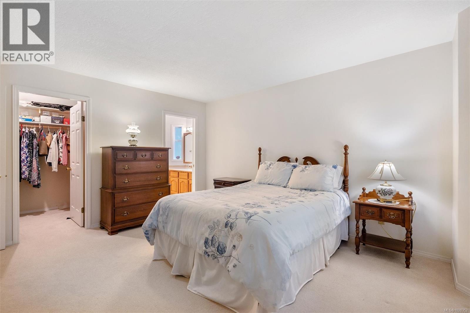 1636 BARRETT DR - 24