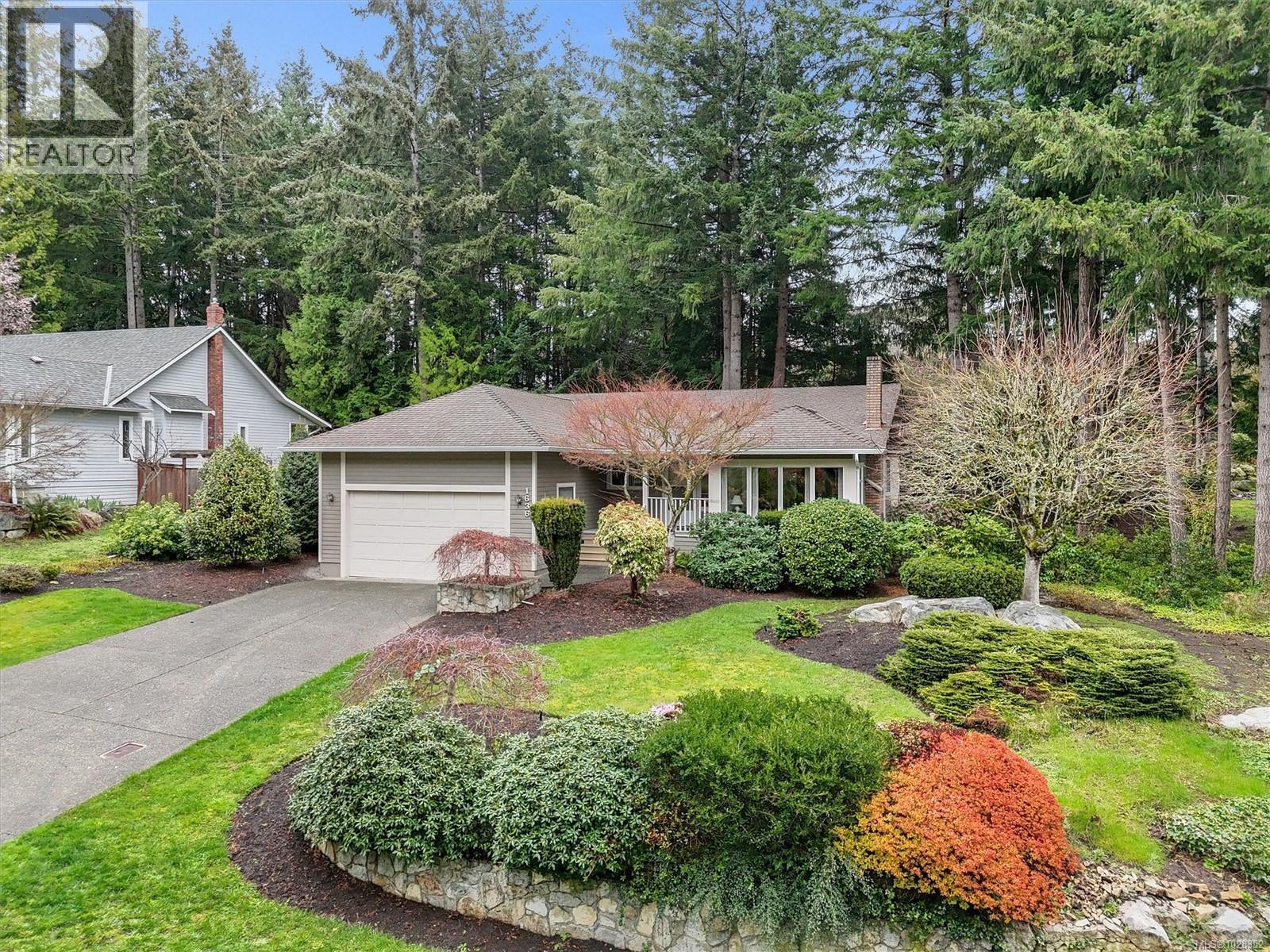 1636 Barrett Dr - 4