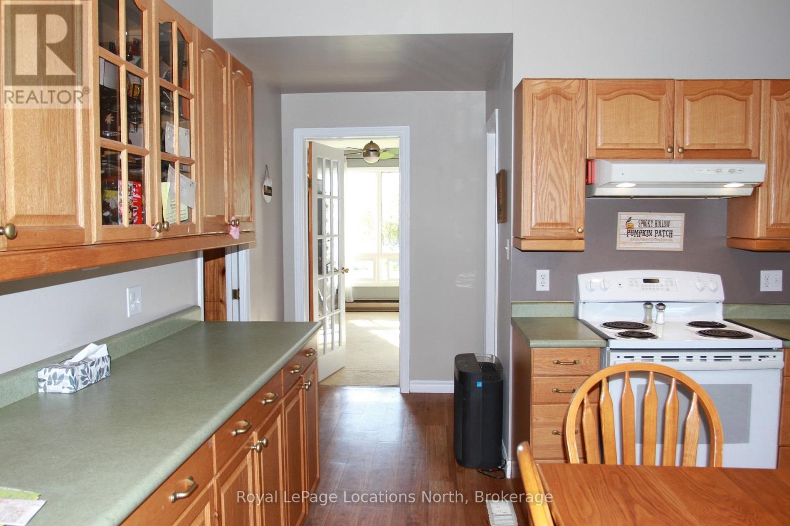 1539 6 CONCESSION N - 10