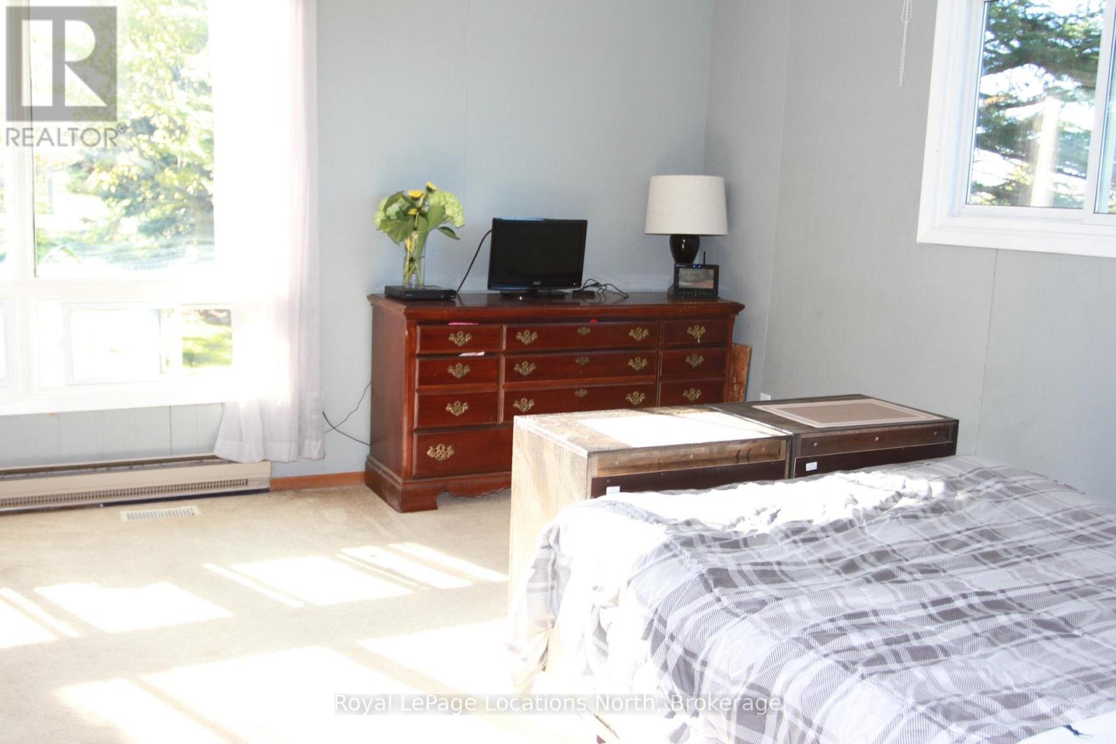 1539 6 CONCESSION N - 14