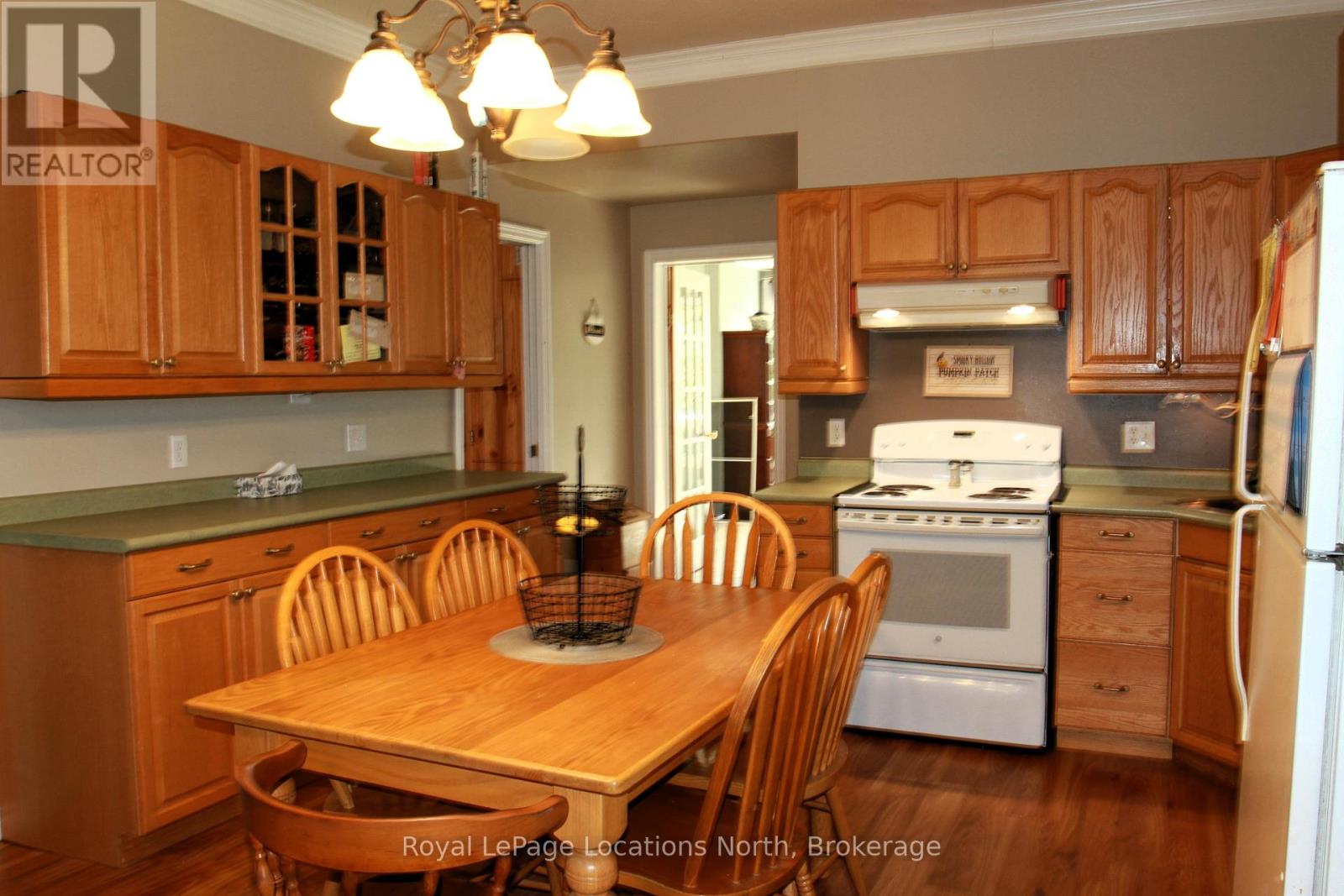 1539 6 CONCESSION N - 9