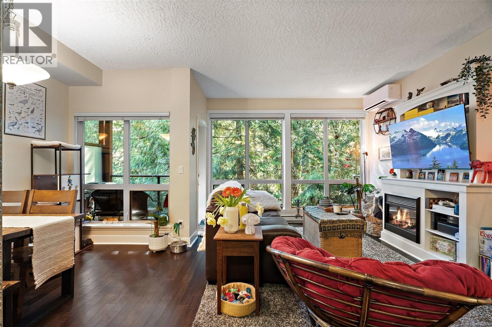 #205 631 BROOKSIDE RD - 8