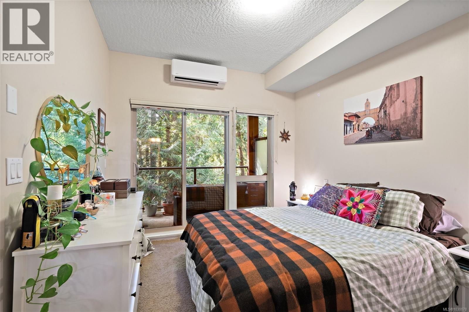 #205 631 BROOKSIDE RD - 24