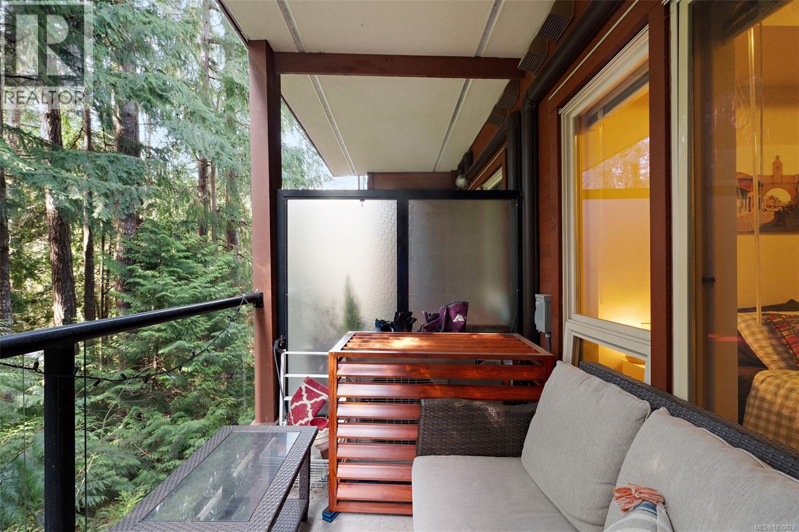 #205 631 BROOKSIDE RD - 19