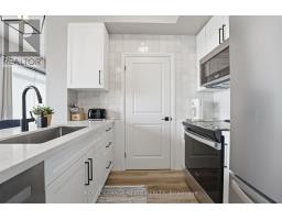 203 - 120 Springvalley Crescent, Hamilton, ON L9C0E4 Photo 9