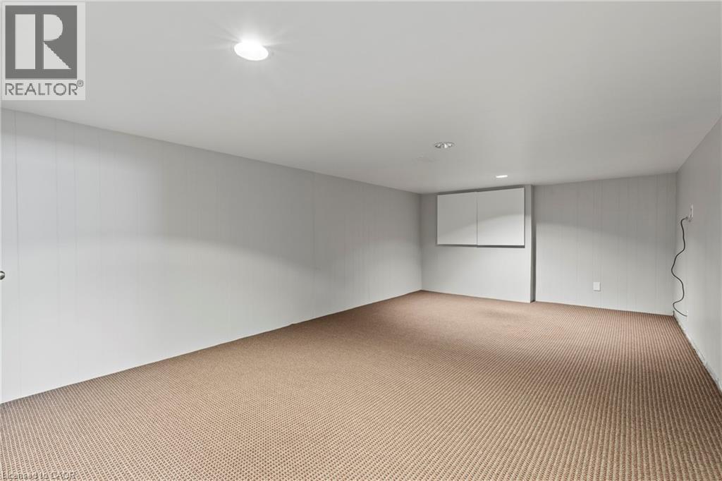 488 TOWNLINE ROAD - 33