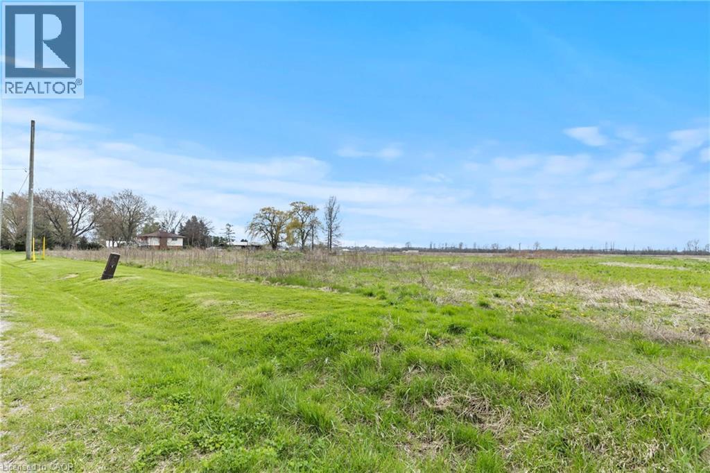 488 TOWNLINE ROAD - 44