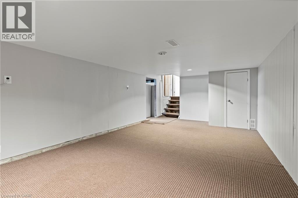488 TOWNLINE ROAD - 34