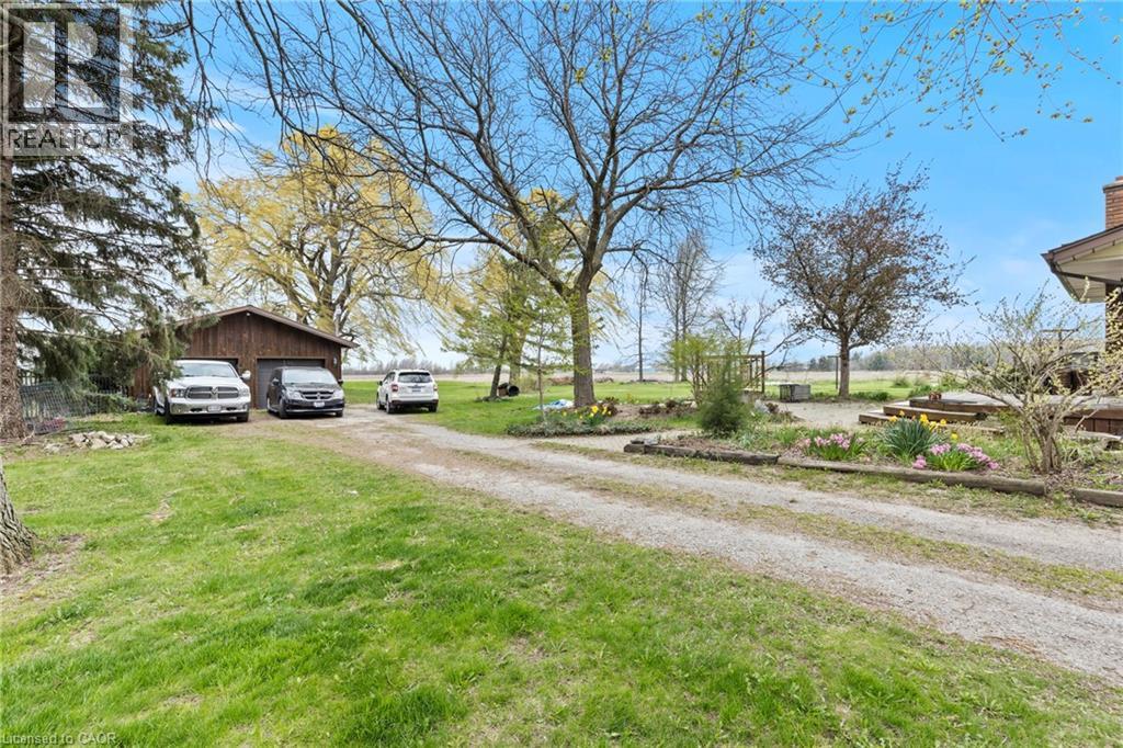 488 TOWNLINE ROAD - 39