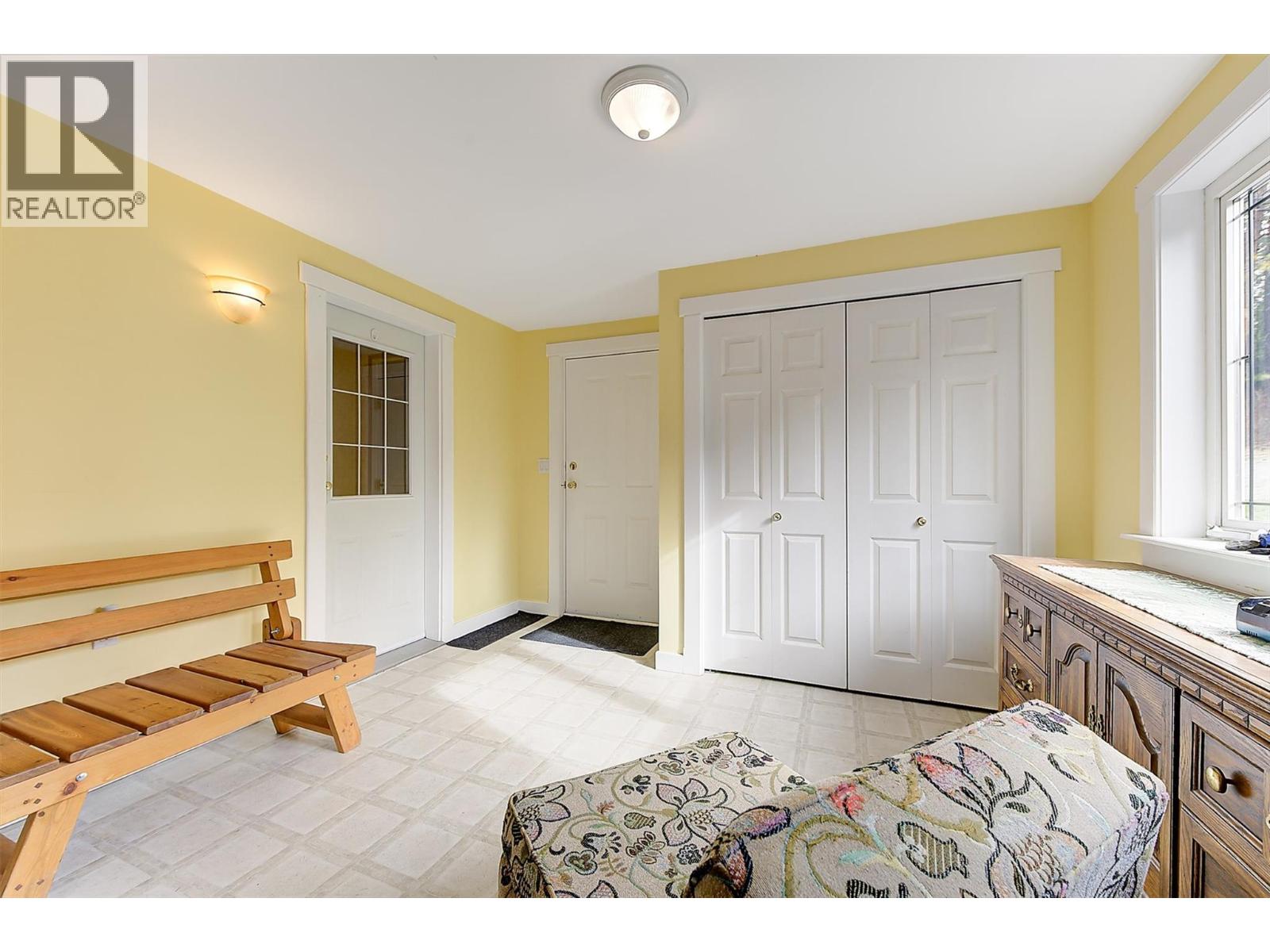 5574 STUBBS ROAD - 29