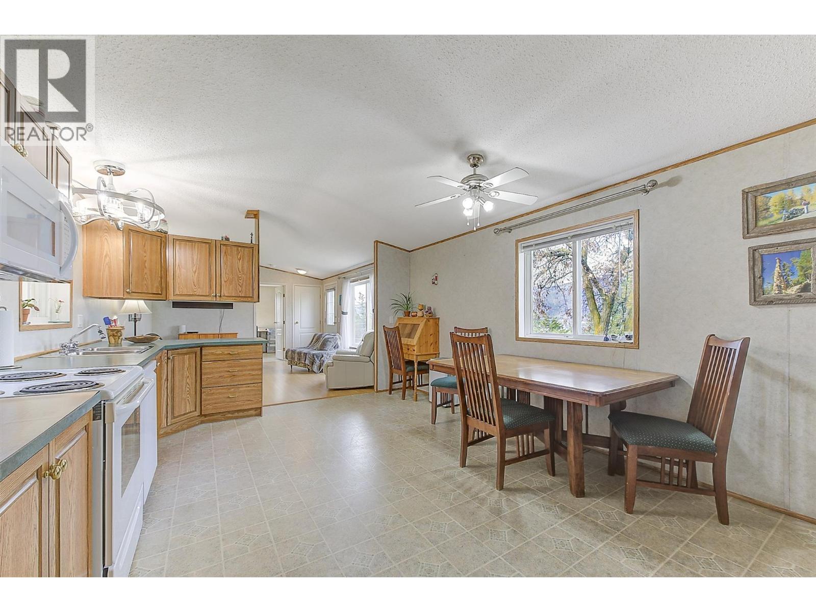 5574 STUBBS ROAD - 8