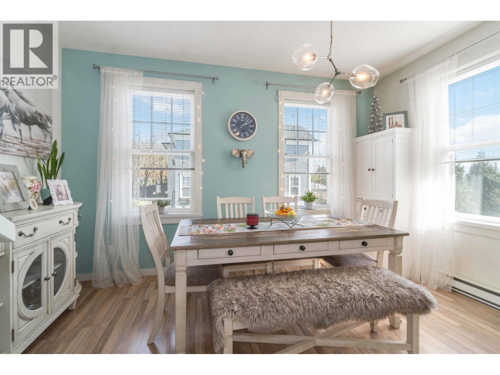 87 688 EDGAR AVENUE, Coquitlam